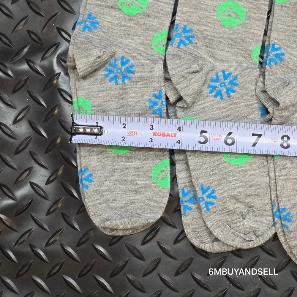 Merino Adventure 4 Pairs Wool Blend Crew Socks Snowflake USA NWT Size 10-13
